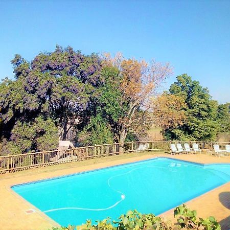Sandford Park Country Hotel Bergville Exterior photo